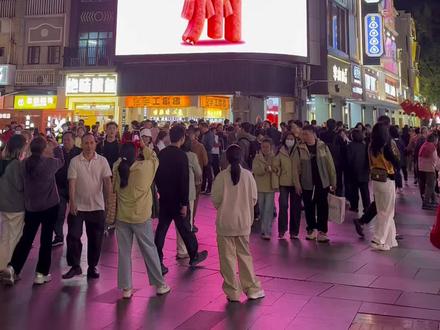 广州北京路大年初一的晚上#广州北京路步行街 #越秀西湖花市