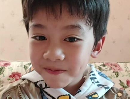 以后多向豆包学习穿搭啦#豆包是懂穿搭的 #豆包 #小孩哥 #20后 #骗你生儿子