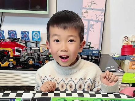 没有小朋友会拒绝这样的合金小汽车吧,宝宝巴士惯性迷你回力小汽车 #儿童合金车 #玩具套装模型 #儿童玩具 #爱动玩具