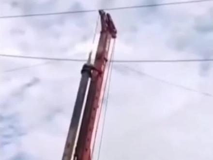 旋挖钻机典型事故案例视频