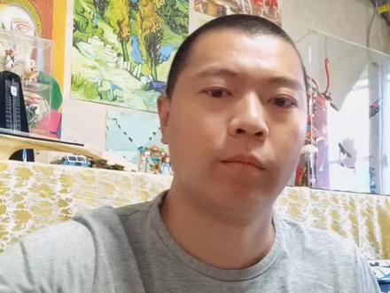 轮滑or滑板#喜欢就关注我吧
#原创 #喜欢的点个赞