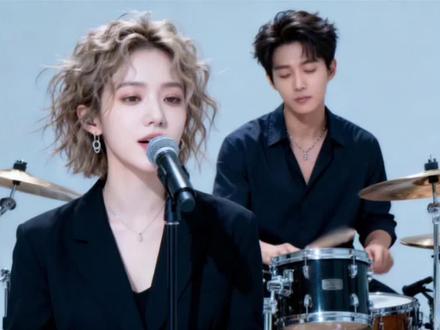 “黑土里滚大的娃 名儿都带着秋,像垄沟的麦子熟透就低了头.”#音乐mv分享 #抖音热歌推荐 #ai创作浪潮计划 #音乐种草计划