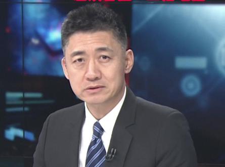 面条厂里“手搓”飞机,评论:发展“低空经济”,必须管住“三无飞机”。#媒体精选计划#低空经济 #十五五规划#用平凡造就非凡