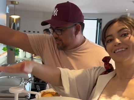 带女朋友爸妈去大堡礁潜水!
#大堡礁 #圣灵群岛 #澳洲 #留学 #海外生活