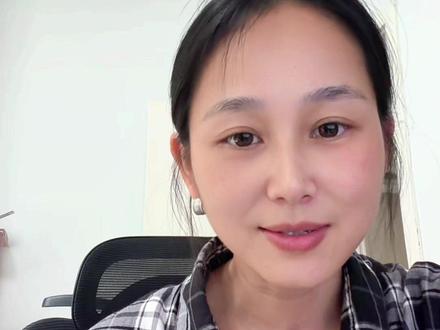 晔姐家今天上新的“挚爱麻衬衣”你们都买了吗?百分之百的苎麻看起来就很凉快舒服,但前段时间才拍了汉麻白衬衫🤣纠结要不要拍这个?有买的的姐妹吗?#晔姐女装自制 #苎麻衬衫 #晔姐