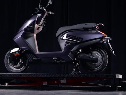 #极核AE4se+ 安装避震就是这么简单 #魔柯雷霆万钧 #魔柯避震