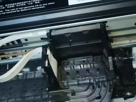 爱普生L4158黑色打印有问题,彩色正常!拆机清理喷头!