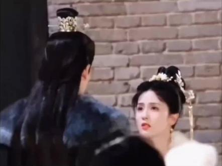 怎么办,谢危的怀抱好有安全感 #宁安如梦 #谢危 #姜雪宁 #古装 #cp感