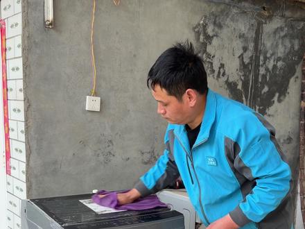 波轮洗衣机清洗全过程#美的全屋智能 #一声小美生活更美 #小天鹅洗衣机服务 #洗护健康管家 #威克士起子扳手