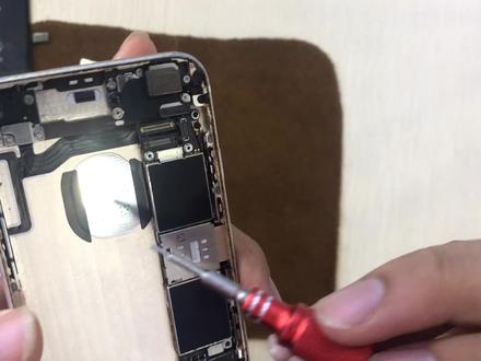 iPhone苹果手机更换音量开关键排线 (上)