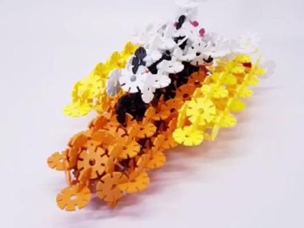 雪花片拼搭积木哥伦比亚航天飞机#益智玩具 #跟着塞纳牧去露营 #儿童玩具 #动手能力培养 #亲子互动