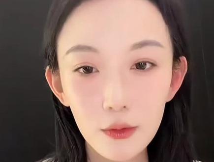 无限期待江笙火锅局,当时看完宝总直播我特别想说“伪骨科,该怎么跟你解释伪骨科是什么意思呢?”哈哈哈哈哈#韩雨彤 #爱我万岁 #直播 #曾辉