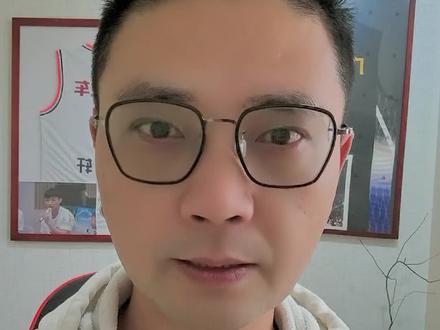 广东男篮少输当赢!焦泊乔请假缺席京粤比赛,陈家政入选大名单 #广东宏远 #焦泊乔 #cba #北京首钢 #中国男篮