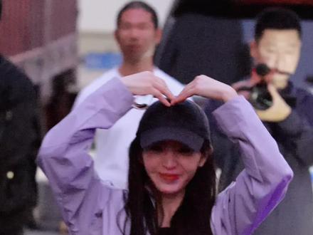 薇薇又杀青啦 期待嫁金钗 期待下一次的相遇 #田曦薇 #魏娆 #君黛 #抖音小助手 #抖音小助手dou上热门