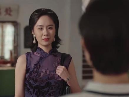 丽丽回到月海,秋萍送别郑德成#大城小事