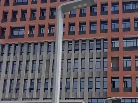 南县最大的一所学校,你们知道这是哪里吗?#教育 #学校 #祖国的花朵未来的栋梁 #美丽校园 #学生时代 #青春校园 @南县济公(搞笑)(橱窗有好物)