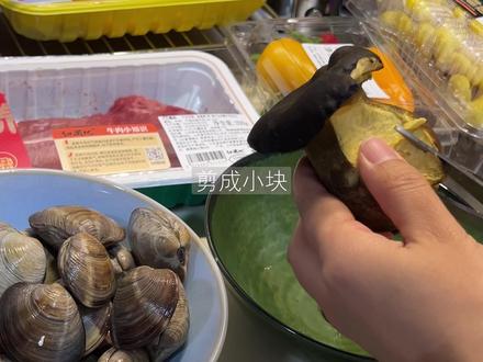 做饭女工上班啦!一起来沉浸式给一狗三猫做晚饭吧 #万物可爱计划 #给春日养宠支个招 #养宠日常 #vlog日常 #养狗日记