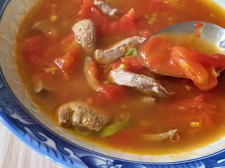 月子餐食谱,西红柿猪肝汤做法,味道鲜美猪肝不腥,补气养血!#猪肝 #番茄猪肝汤 #月子餐 #做月子