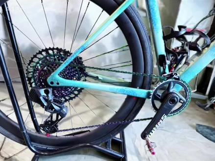 骑行318,爬坡才是硬实力!
大齿比飞轮改装,轻松拿捏长坡,进藏不再费腿~
新手进阶必改,让你的车更懂川藏线!#318川藏线 #骑行318川藏线 #骑行西藏 #骑行 #雅安二技师