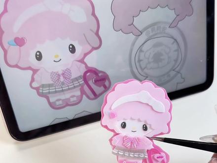 拼豆不织布大挑战之三丽鸥piano小羊
#手工 #拼豆 #不织布 图纸来源🍠莉莉安手作