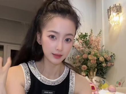 六一儿童节快来了 正愁不知道给宝宝卖啥礼物的就买它!宝宝可以喜欢了#小话筒玩具 #宝宝话筒 #可爱麦克风玩具