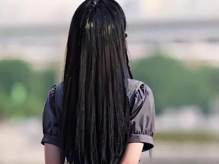 AI舞蹈_兔总2D学姐_StableDiffusion 使用stablediffusion制作,Ebsynth作为主要转绘插件,通过图生图控制关键帧,用到了Segment Anything GroundingDINO插件制作遮罩。#stablediffusion #ebsynth #转绘 #AI