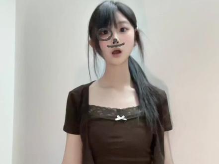 这波网速慢了半个世纪 #小芋头摇 #小芋头摇手势舞 #爱情公寓
