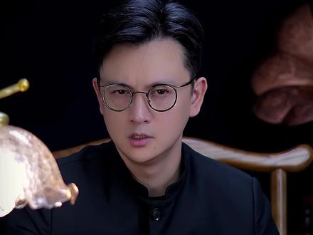 猫咪弓背的原因#猫咪 #猫咪日常 #猫咪迷惑行为大赏 #小余吸猫