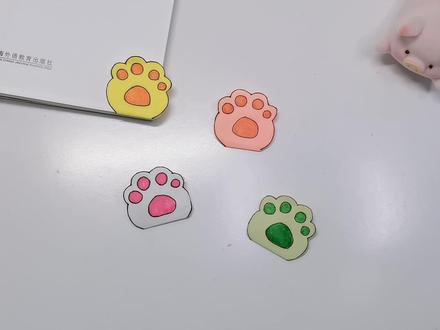 #创作灵感 哪个宝宝能拒绝这么软萌可爱的小猫爪书签呢!做法超简单的手工折纸书签,一看就会,快和宝宝一起动手做一个吧!#亲子手工 #手工diy #手工 #折纸