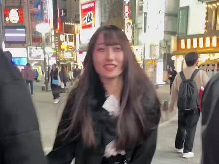 很多人第一次走进日本刺身料理店,都会被“价格清爽、流程标准”的基础套餐迷惑。但真正决定你这顿吃得值不值的是!?
#东京夜生活#大久保公园#歌舞伎町#大阪旅游#东京旅游