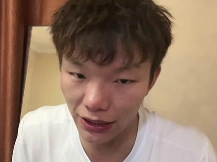 体育生常见误区之卧推重量越大越好。最大力量固然重要 可爆发力量才是我们真正需要的 你身边有没有卧推嘎嘎猛 铅球原地杵的兄弟?#北体凡