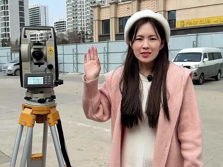 玻璃幕墙、自建房、钢结构看垂直,用经纬仪省时省力、效率翻倍! #鼎峰测绘 #自建房 #自建别墅 #钢结构 #经纬仪