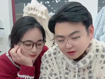 什么实力,敢跟我俩斗?#孟鹤堂#小瘪三 #搞笑 #小丑 #吴彦祖