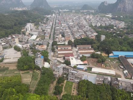 航拍阳春陂面镇,据说“陂”字百分之九十的人都不会读 #阳春