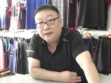 李哥:亚萨卡粘性套胶,我先帮大家“尝尝”啥滋味~