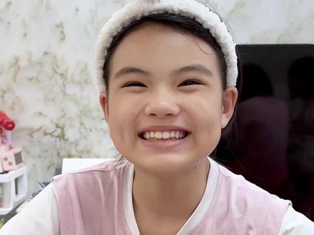 万万没想到用发夹可以弹琴 #逗比女儿欢乐多 #万万没想到 #搞笑日常