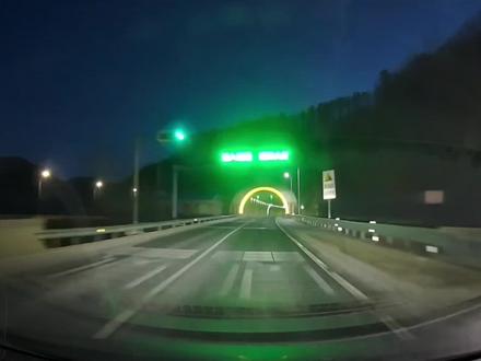 祖国正北方,亮丽内蒙古,过了茅荆坝,就是我的家!