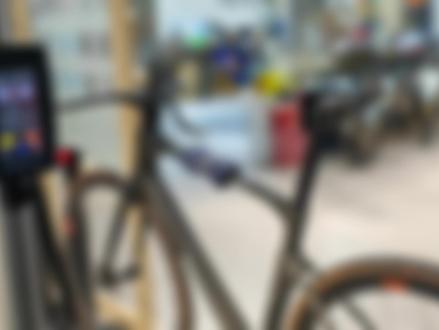 Bike fitting的一个重要步骤,就是把数据在车上设定好,禧玛诺的fitting设备是目前做数据扫描和车辆设定数据对比非常不错的,如果你觉得需要精确设定你的车辆,来联合威尔VAAST门店这体验Shimano bike fitting一定是正确的选择。#公路车 #山地车 #fitting ##骑行