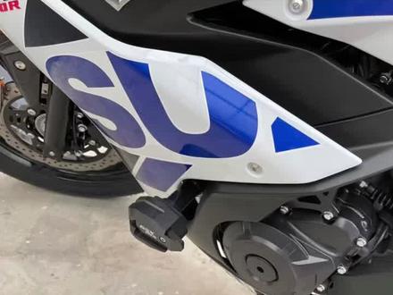 GSX250R安装防摔 新人自制#dou在玩机车 #dou音助手 #gsx250r #抖音我要上热门