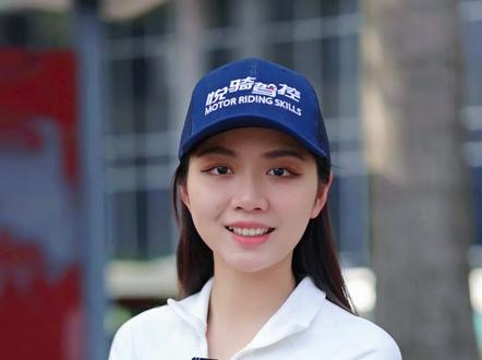 降档停车技巧来咯#摩托车 #摩托车降档 #摩托车停车