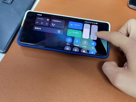 更新#小米妙享 后的横板通知栏控制中心是这样的#MIUI13 #小米