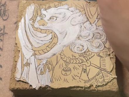 敦煌幻兽·金狮 完整跟练版教程
10分钟完整跟练教程上:线稿拓印、壁画着色。
选自:榆林二五窟《文殊变》
朝代:中唐
材料:泥板壁画
尺寸:10cm*10cm
难度等级:★★★入门壁画
文殊变中,文殊的坐骑狮子狮口大张,狮毛卷曲,威武霸气,是安全感爆棚的守护神!是智慧、勇猛、护法的象征!
#敦煌壁画 #莫高窟 #岩彩#漠彩 #材料包