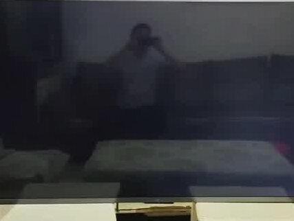 小米65寸液晶电视开机黑屏黑屏不显示维修教程,检测维修总共才花10分钟,而且没更换任何配件,就立省下了换屏2000元#液晶屏维修 #电视机 #家电维修