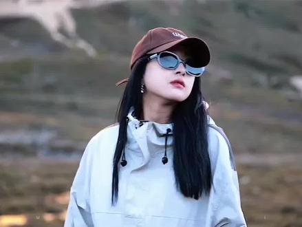 视频剪辑你不知道的骚操作,第四种,屏闪式开场#手机剪辑教学 #视频剪辑教程 #从零开始学做视频剪辑 #视频剪辑 #剪映教程