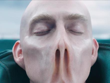 这名没有鼻子的男人为什么会有这么大的能量 #视觉震撼 #大片即视感 #宅家dou剧场