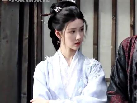 不敢想象我做这个动作会有多做作…#陈都灵 完全就是一身书卷气的软萌又倔强小白兔谁懂啊!#颜值 #大梦归离 #清冷感 #陈都灵被吓到的样子