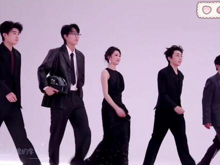 星光大赏红毯喜人部分完整版,外星从的口播没录上,我真的会哭#喜人奇妙夜 #喜人 #星光大赏 #小力士 #外星从