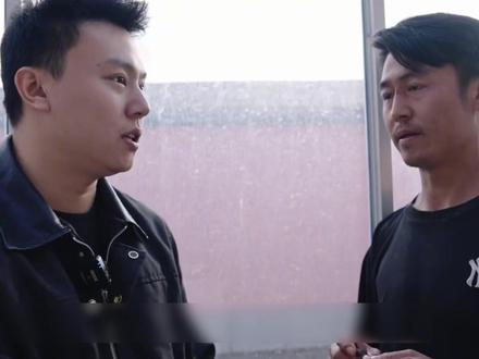 王晨正忍无可忍曝光小丫头爸爸三番五次以小丫头名义跟他要钱 #王晨正 #热点