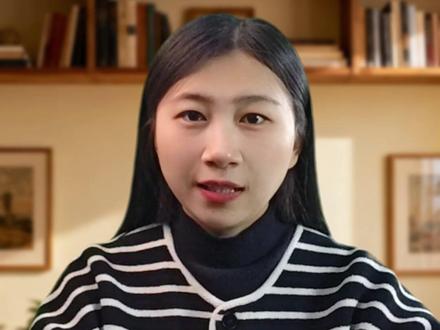 学校举行成人礼,儿子背起满头白发的妈妈的那一刻,感动全网! #广西南宁 #成人礼 #李明浩 #教育校园 #感人故事