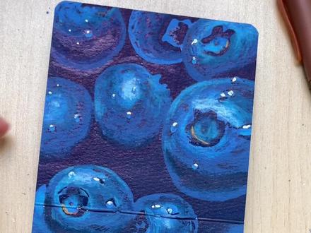 No.75|几颗蓝莓把我画力竭了,看似复杂但是没有那么难,要说简单但是又把我画累了!
👀:六条
📒:轻听10*10
🖌️:歌马
#青年创作者成长计划 #日常瞎画 #画画练习打卡 #丙烯马克笔 #画渣日常